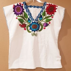 White floral embroidered Mexican linen top